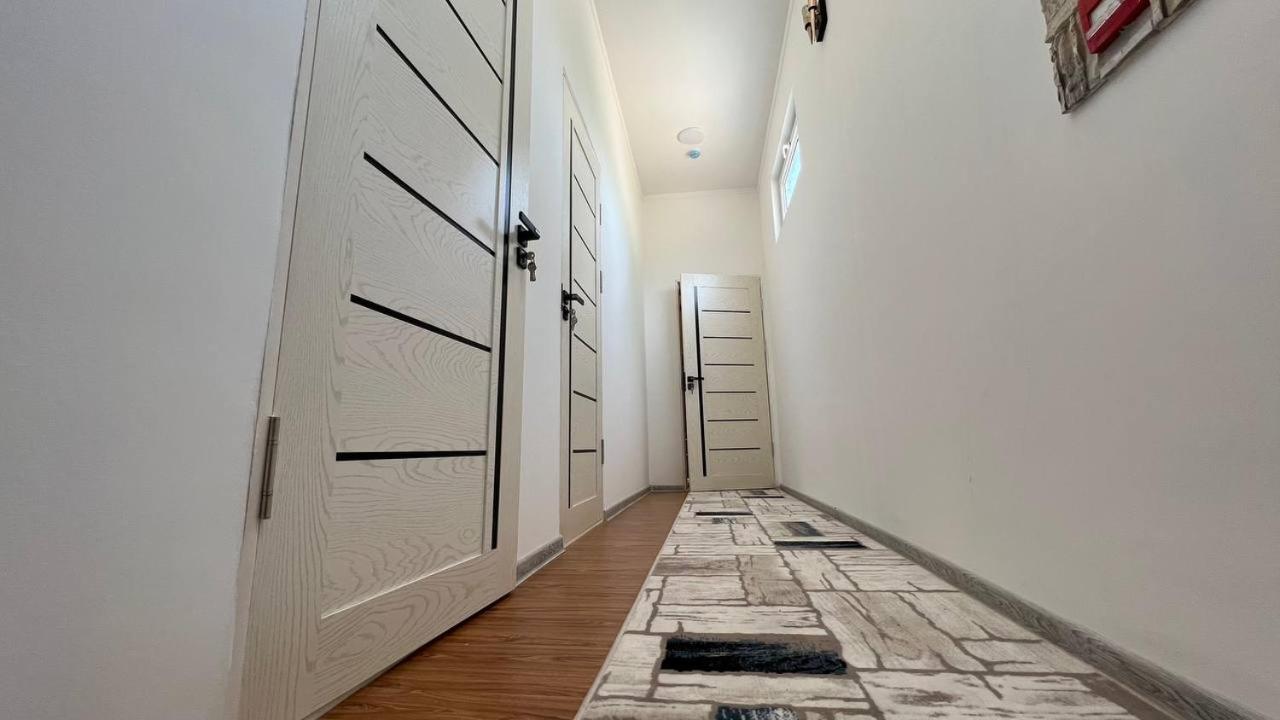 Hostel L&K Ташкент Экстерьер фото